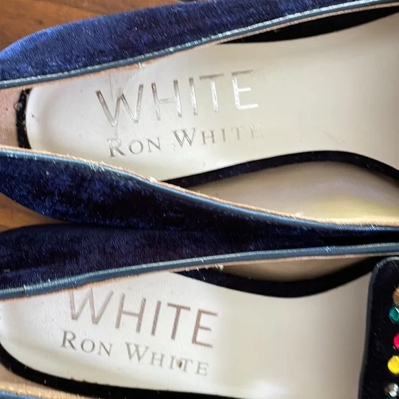 Ron White velvet flats (sz 5) - Picture 5 of 11